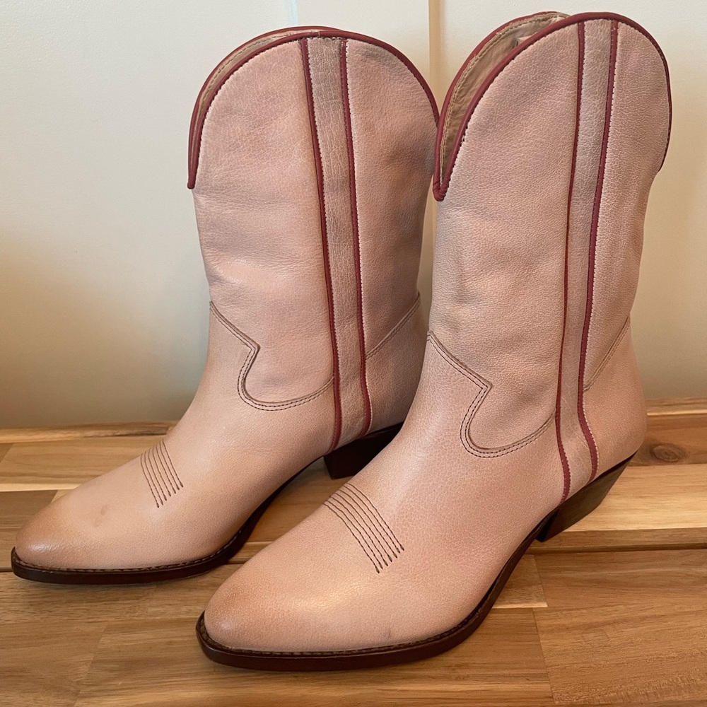 NIB FP Free People Borderline Western Boot in Pink/Rose